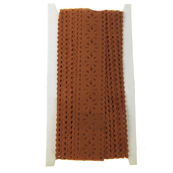 Suede Eyelet Trim with Scalloped Edge, 1-1/4-Inch, 10 Yards, Brown