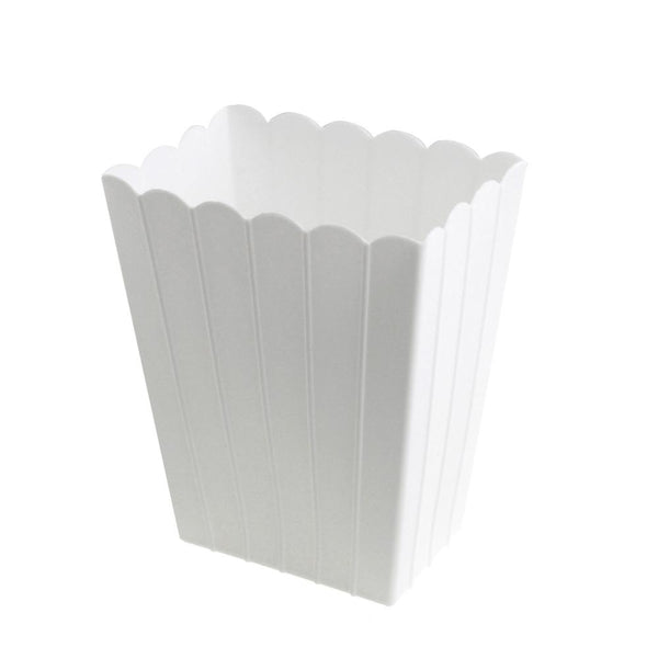 Plastic Scalloped Container with Lines, 6-Inch, White